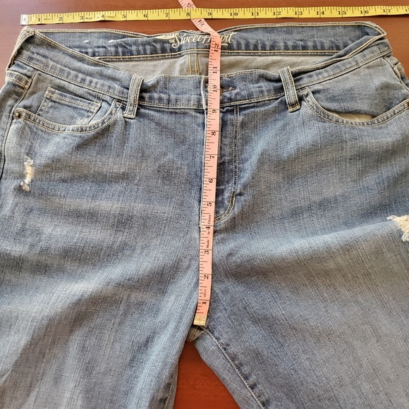 Old Navy the Sweetheart - Picture 2 of 7